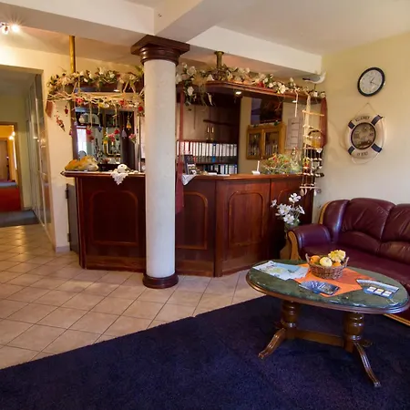 Hotel Zur Kleinen Meerjungfrau Dranske